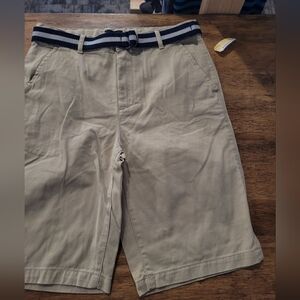 Nwt Boys khaki shorts